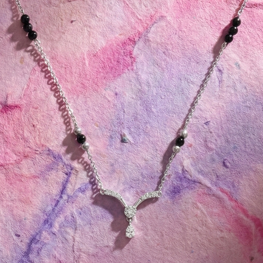 The Graceful Drop Mangalsutra