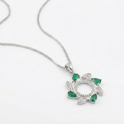 The Silver Leaf Circle Necklace